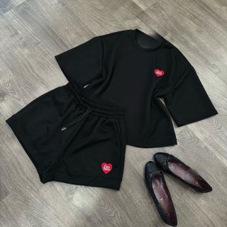 Bộ tay lỡ quần short thêu tim Chất thun conton, thấm hút mồ hôi tốt freesize dưới 70kg