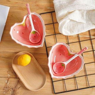Sét Bát Sứ Trái Tim Kèm Thìa (THÙNG 60C)