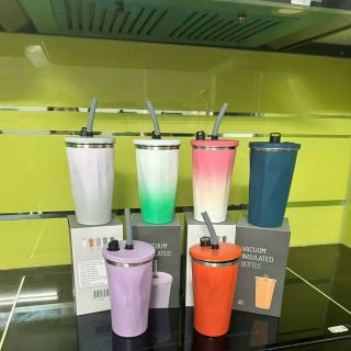 Cốc giữ nhiệt 600ml Cốc giữ nhiệt 600ml