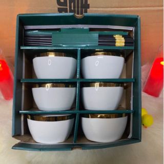 Hộp 6 Bát 6 Đôi Đũa Trắng (THÙNG 20B) Hộp 6 Bát 6 Đôi Đũa Trắng (THÙNG 20B)