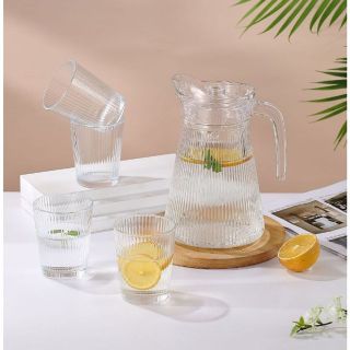 Bộ bình đựng nước uống thủy tinh kèm 6 cốc sọc tăm ( THÙNG 6B)