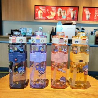 Bình Nước Nhựa 900ml (THÙNG 60C) Bình Nước Nhựa 900ml (THÙNG 60C)