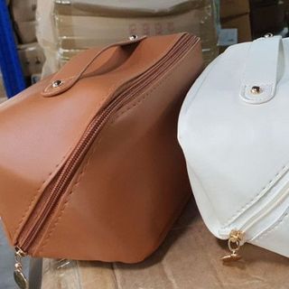 Túi Đựng Mĩ Phẩm ( THÙNG 200C) Túi Đựng Mĩ Phẩm ( THÙNG 200C)