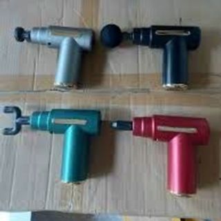 Máy Mát-xa mini cầm tay HIKARI Nhật với 4 đầu mát-xa chuyên dụng với 6 cấp độ mát-xa Máy Mát-xa mini cầm tay HIKARI Nhật với 4 đầu mát-xa chuyên dụng với 6 cấp độ mát-xa