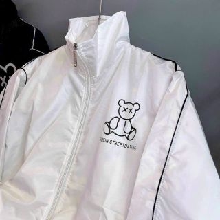 Áo khoác chất dù 2 lớp , dù phối in gấu .