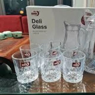 Bộ bình + 6 cốc thủy tinh Deli