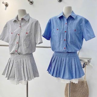 sét 2 món,kate lụa sọc,logo thêu,chân váy xếp ly,có quần lót phối dưới 55kg.