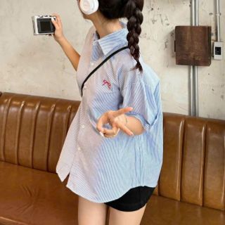 Áo sơ mi sọc thêu Nơ Chất kate freesize dưới 58kg