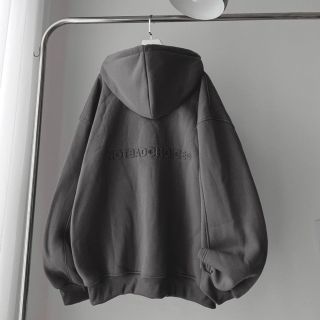 Áo khoác in dập nổi NOTBADCHOICE freesize dưới 70kg Áo khoác in dập nổi NOTBADCHOICE freesize dưới 70kg