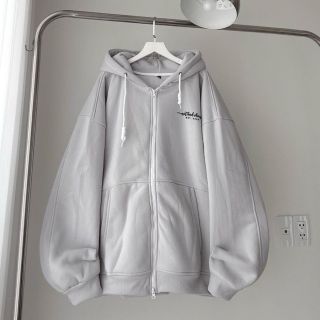 Áo khoác in dập nổi NOTBADCHOICE freesize dưới 70kg Áo khoác in dập nổi NOTBADCHOICE freesize dưới 70kg