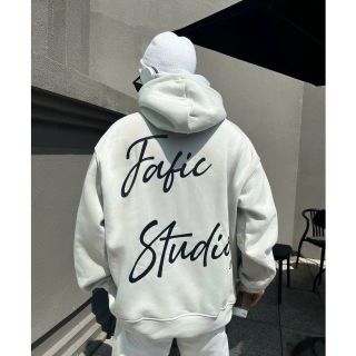 Áo hoodie in FAFIC STD nón rộng 2 lớp vải chính, form rộng 75kg, chất nỉ dày mịn