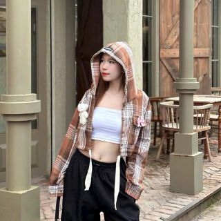 ÁO KHOÁC SƠ MI FORM CROPTOP, KATE NỈ caro dày có áo trong.dây rút lai ,kèm gấu . Freesizedưới 55kg