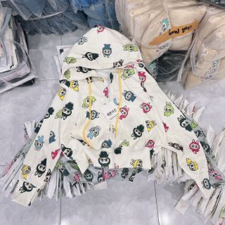 Áo khoác LaBUBU chất len gân freesize dưới 70kg. nón rộng