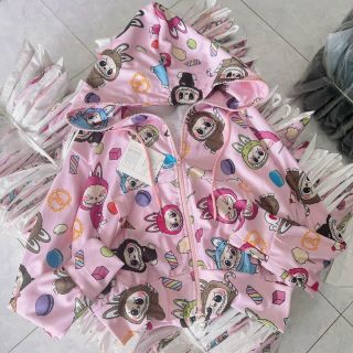 Áo khoác LaBUBU chất len gân freesize dưới 70kg. nón rộng