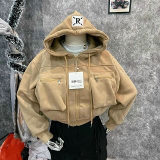 Áo khoác lửng nón thêu R chất nỉ dệt xuất khẩu, nón rộng 2 lớp vải chính, 2 túi dây kéo trước ngực. freesize dưới 65kg