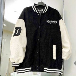 Áo khoác nhung logo thêu ,chất nhung 2 lớp lót dù freesize dưới 70kg Áo khoác nhung logo thêu ,chất nhung 2 lớp lót dù freesize dưới 70kg