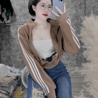 Áo khoác lửng chạy sọc tay Chất thun nỉ mềm mịn form dưới 65kg Áo khoác lửng chạy sọc tay Chất thun nỉ mềm mịn form dưới 65kg