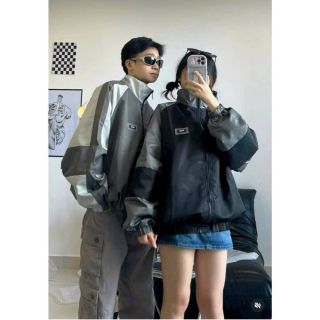 Áo khoác dù phối màu .logo thêu. Chất dù xịn 2 lớp .2 size L và xl .