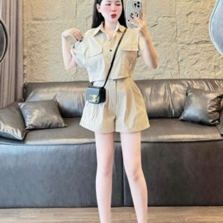 Sét bộ , Chất liệu :kaki, free size dưới 55kg Sét bộ , Chất liệu :kaki, free size dưới 55kg