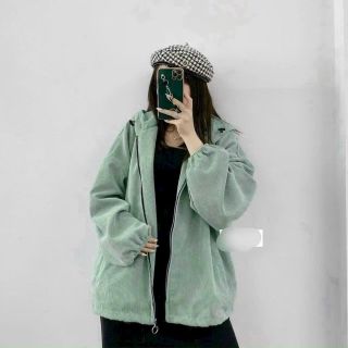 áo khoác nhung 2 lớp lót dù,form dưới 70kg.form cánh dơi,.nón rộng có dây rút nón và lai.