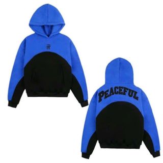 Áo hoodie thêu chữ PEACEFUL nỉ pe dày mềm mịn, form rộng Áo hoodie thêu chữ PEACEFUL nỉ pe dày mềm mịn, form rộng