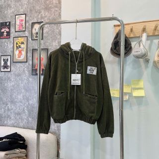 Áo khoác dáng lửng chất nhung gân thêu chữ All Good Fun Áo khoác dáng lửng chất nhung gân thêu chữ All Good Fun