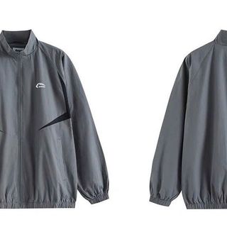 Áo khoác dù 2 lớp in chữ REOCHA phong cách Áo khoác dù 2 lớp in chữ REOCHA phong cách