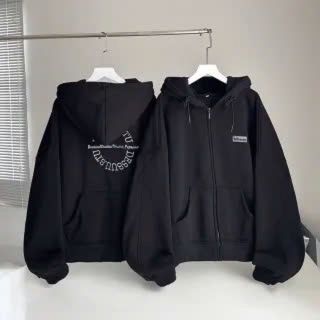 Áo khoác form boxy thêu DESSUU 4 túi hàng loại 1 bán ,chất nỉ dày mịn freesize Áo khoác form boxy thêu DESSUU 4 túi hàng loại 1 bán ,chất nỉ dày mịn freesize