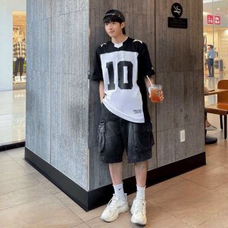 Áo thun in số 10 chất thun mè thái from rộng unisex … Áo thun in số 10 chất thun mè thái from rộng unisex …