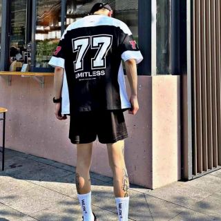 Áo thun in số 77 chất thun mè thái from rộng unisex …. Áo thun in số 77 chất thun mè thái from rộng unisex ….