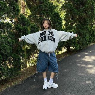 Áo Khoác Nỉ Hoodie Zip Form Boxy NQ30 FORUM Thêu Đắp Vải Form Rộng Nam Nữ Unisex_Áo Hoodie Mũ To Siêu Dày ấm 2025 Áo Khoác Nỉ Hoodie Zip Form Boxy NQ30 FORUM Thêu Đắp Vải Form Rộng Nam Nữ Unisex_Áo Hoodie Mũ To Siêu Dày ấm 2025