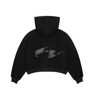 Áo khoác lửng form boxy chất thun nỉ dày mịn kèm túi trong 2 lớp freesize Áo khoác lửng form boxy chất thun nỉ dày mịn kèm túi trong 2 lớp freesize