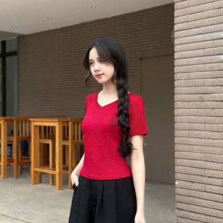 Bộ Set Áo Thun Tay Ngắn Cổ Tim co giãn Minisize bigsize logo in. Bộ Set Áo Thun Tay Ngắn Cổ Tim co giãn Minisize bigsize logo in.