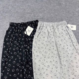 ( Chất vải đẹp ) Quần ống loe chất lem tăm mềm mịn logo in form dưới 65kg ( Chất vải đẹp ) Quần ống loe chất lem tăm mềm mịn logo in form dưới 65kg