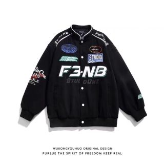 Áo khoác dù 2 lớp tay dài logo in N3FB form rộng UNISEX Áo khoác dù 2 lớp tay dài logo in N3FB form rộng UNISEX