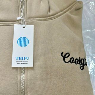 Áo khoác form boxy thêu Coolgirl chất nỉ xk dày mịn cổ cao freesize 65kg Áo khoác form boxy thêu Coolgirl chất nỉ xk dày mịn cổ cao freesize 65kg