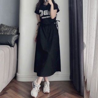 Set Áo Dây Rút Chữ ABC Mix Chân Váy Xuông, Tôn Dáng Màu Ghi Và Đen Mặc Đi Chơi, Ở Nhà freesize dươi 55kg Set Áo Dây Rút Chữ ABC Mix Chân Váy Xuông, Tôn Dáng Màu Ghi Và Đen Mặc Đi Chơi, Ở Nhà freesize dươi 55kg