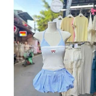 Set Đi Biển 3 Món Áo Quây + Bra Phối Quần Đùi Bí Xếp Li Set Đi Biển 3 Món Áo Quây + Bra Phối Quần Đùi Bí Xếp Li