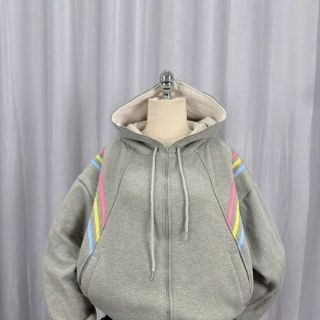 Áo Khoác Nỉ Ngoại Dày , Dây Kéo Cổ Cao Phối Viền Vai, Có Túi Trong Freesize Dưới 65kg Áo Khoác Nỉ Ngoại Dày , Dây Kéo Cổ Cao Phối Viền Vai, Có Túi Trong Freesize Dưới 65kg