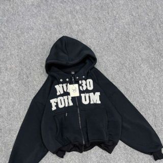 Áo Khoác Boxy Thêu NQ30 Chất Nỉ Bông Dày Mịn, Cổ Cao Có Nút Bấm Và Túi Trong Freesize Dưới 65kg