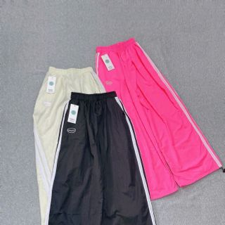 Quần Ống Rộng Dây Rút Lai Chất Dù Nhăn Phối 2 Sọc Logo Thêu Fallhekmes freesize dưới 65kg