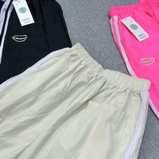 Quần Ống Rộng Dây Rút Lai Chất Dù Nhăn Phối 2 Sọc Logo Thêu Fallhekmes freesize dưới 65kg