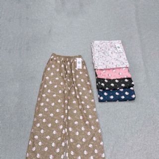 Quần Dài Ống Rộng Họa Tiết Mèo Hello Kitty Dễ Thương, Chất Vải Lụa Mềm Mịn Thoáng Thoải Mái Freesize dưới 63kg