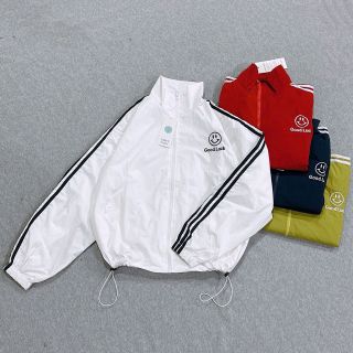Áo khoác dù nhăn 2 lớp mặt cười Good Luck Áo khoác dù nhăn 2 lớp mặt cười Good Luck