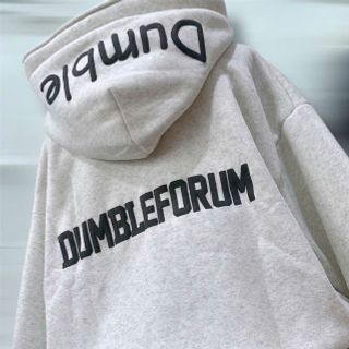 Áo khoác nữ vải nỉ phom dài DUMBLE Áo khoác nữ vải nỉ phom dài DUMBLE