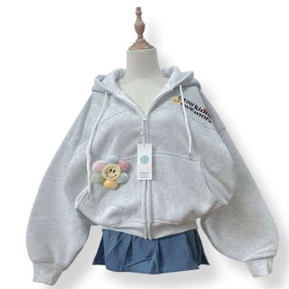 Áo khoác nỉ dành cho nữ dây kéo phao, logo thêu STAYKIND LOVE MORE