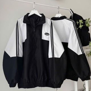 Áo khoác dù phối nam nữ có logo thêu WHATEVER