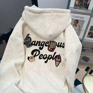 Áo khoác nam nữ in Dangerous People dây kéo sắt