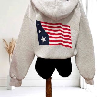 Áo khoác nỉ nữ chữ USA và hình cờ