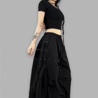 Quần nữ ống rộng thùng thìng có khoen, vải dù thời trang